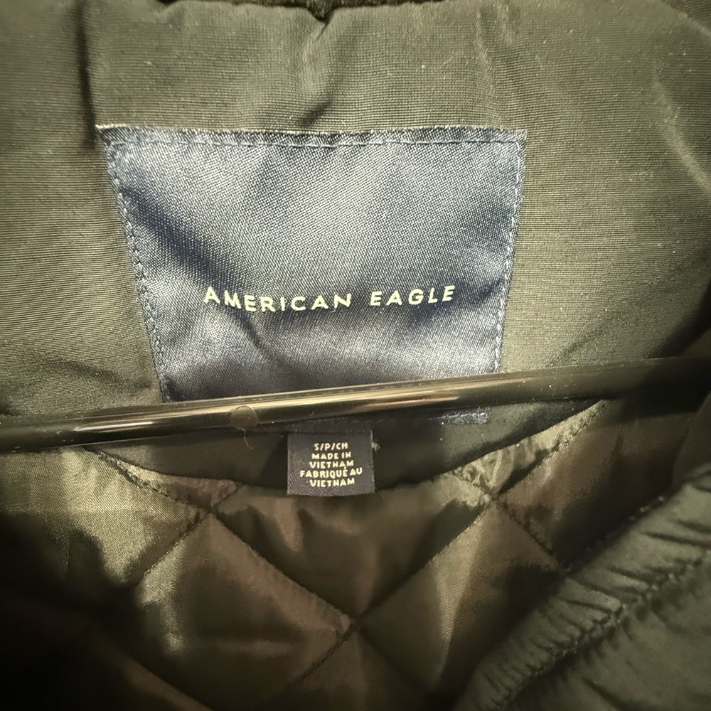 American Eagle Outfitters Women's Dark Gray Puffer Coat - Picture 2 of 3